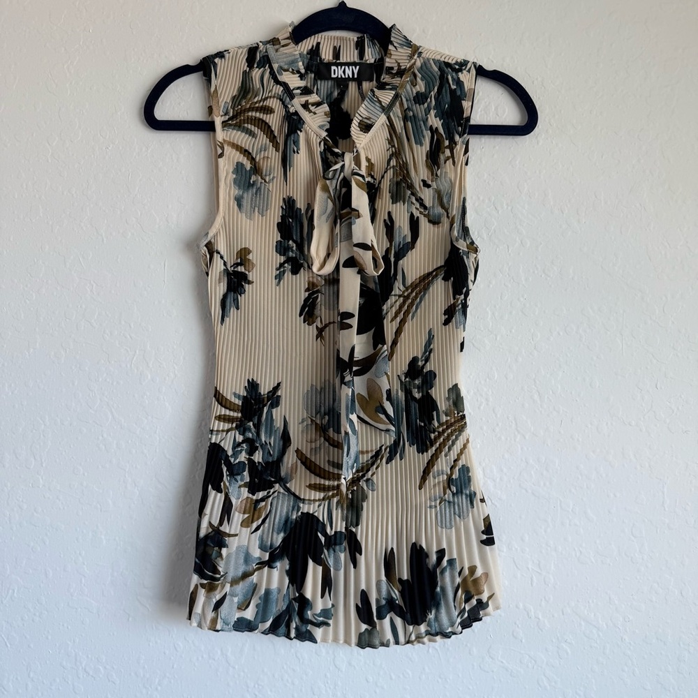 DKNY Floral Pleated Blouse